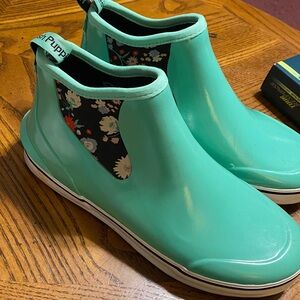 Hush Puppies Chelsea Teal Green Rain Shoes Boots Floral Detail Ankle Boots Sz 8
